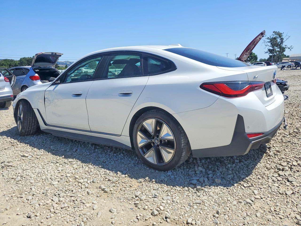 2023 BMW I4 Edrive 40 - zdjęcie 2
