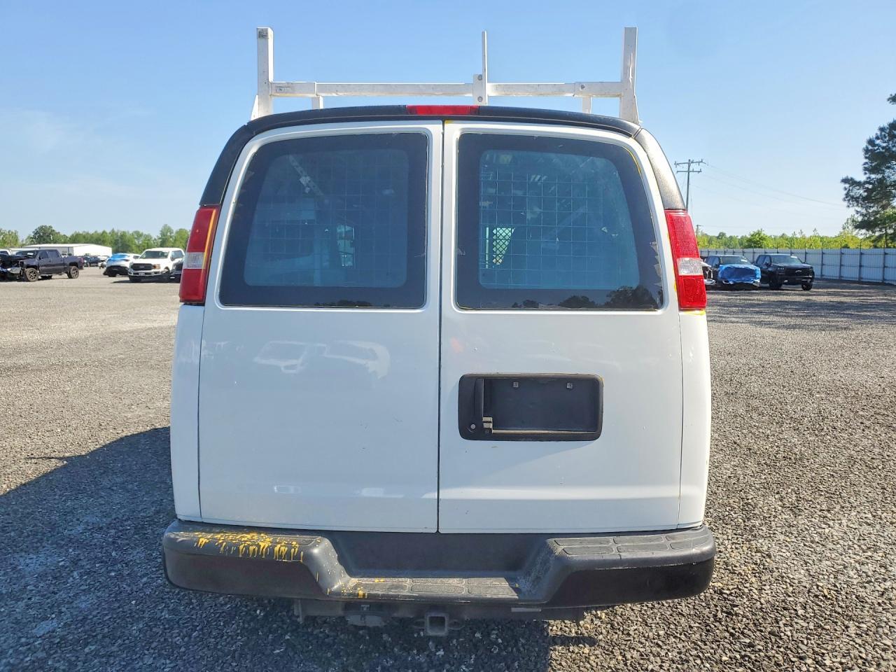2019 Chevrolet Express G2500 - zdjęcie 6