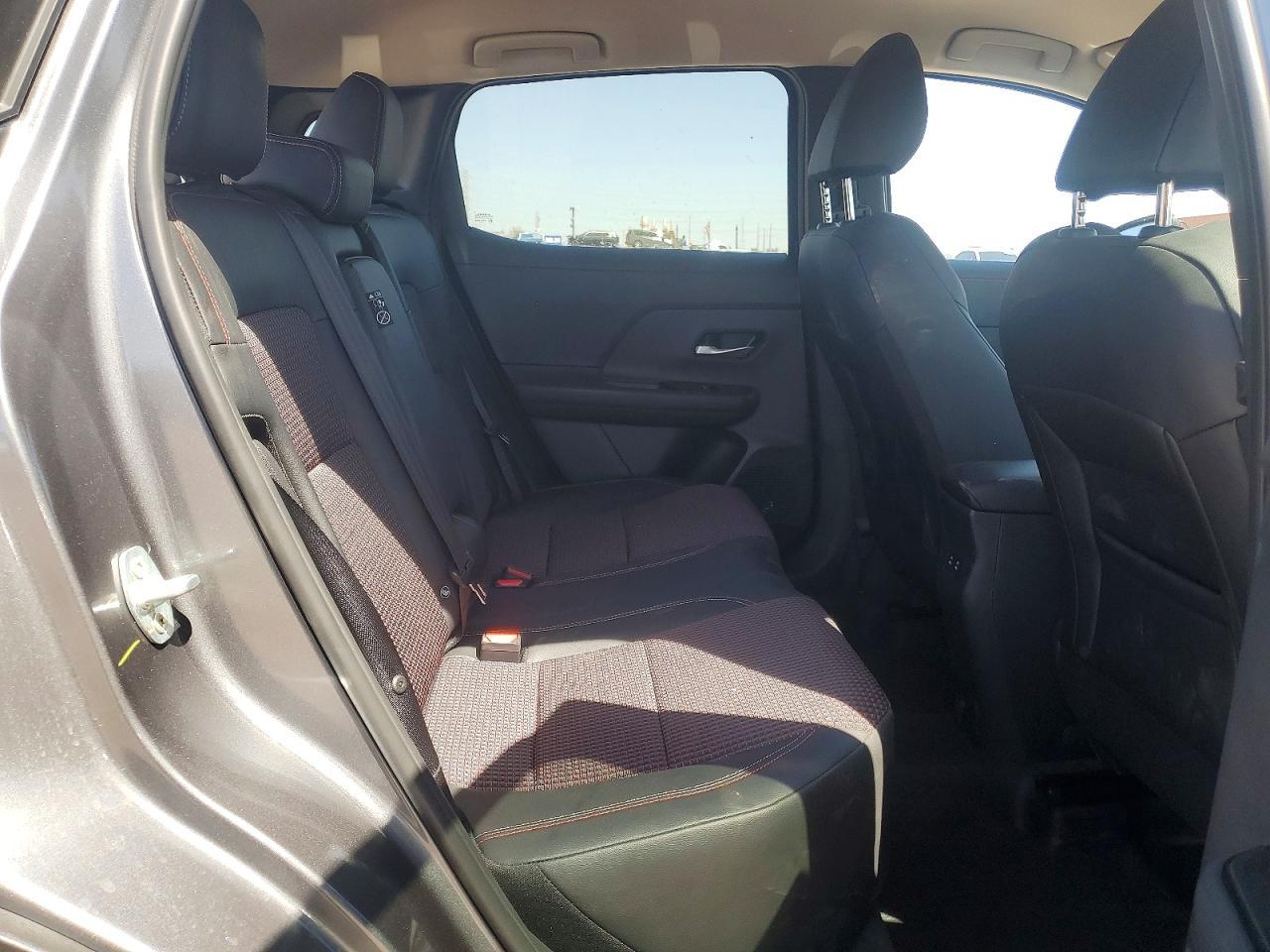 2026 Nissan Kicks Sr - zdjęcie 11