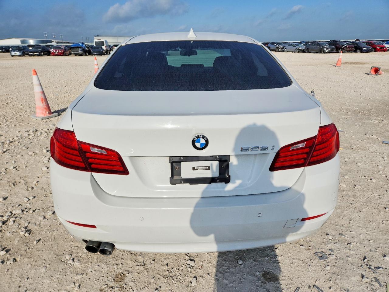 2015 BMW 528 I - zdjęcie 6