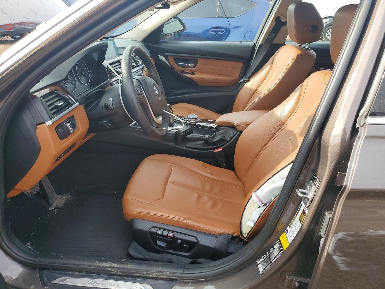 2015 BMW 335 Xi - zdjęcie 7