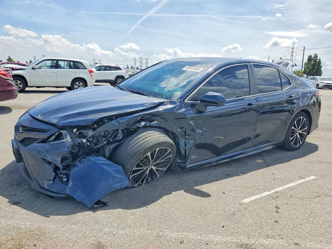 2019 Toyota Camry Se - zdjęcie główne