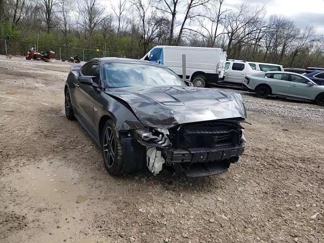 2020 Ford Mustang Gt - zdjęcie 14