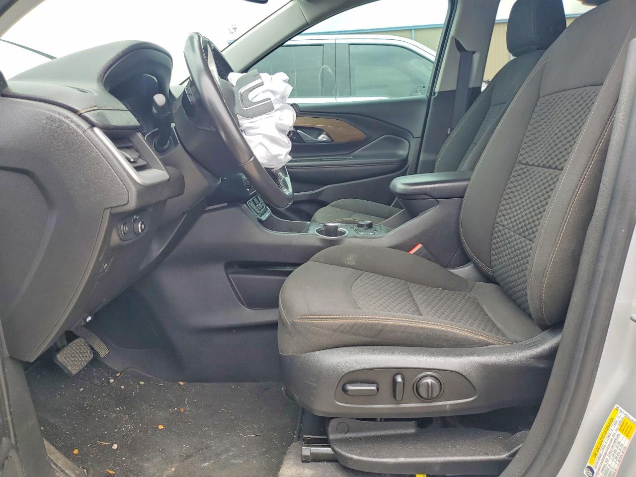 2020 GMC Terrain Sle - zdjęcie 7