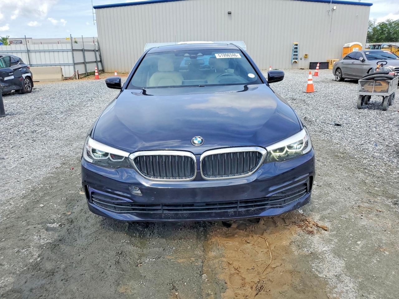 2019 BMW 530 I - zdjęcie 5