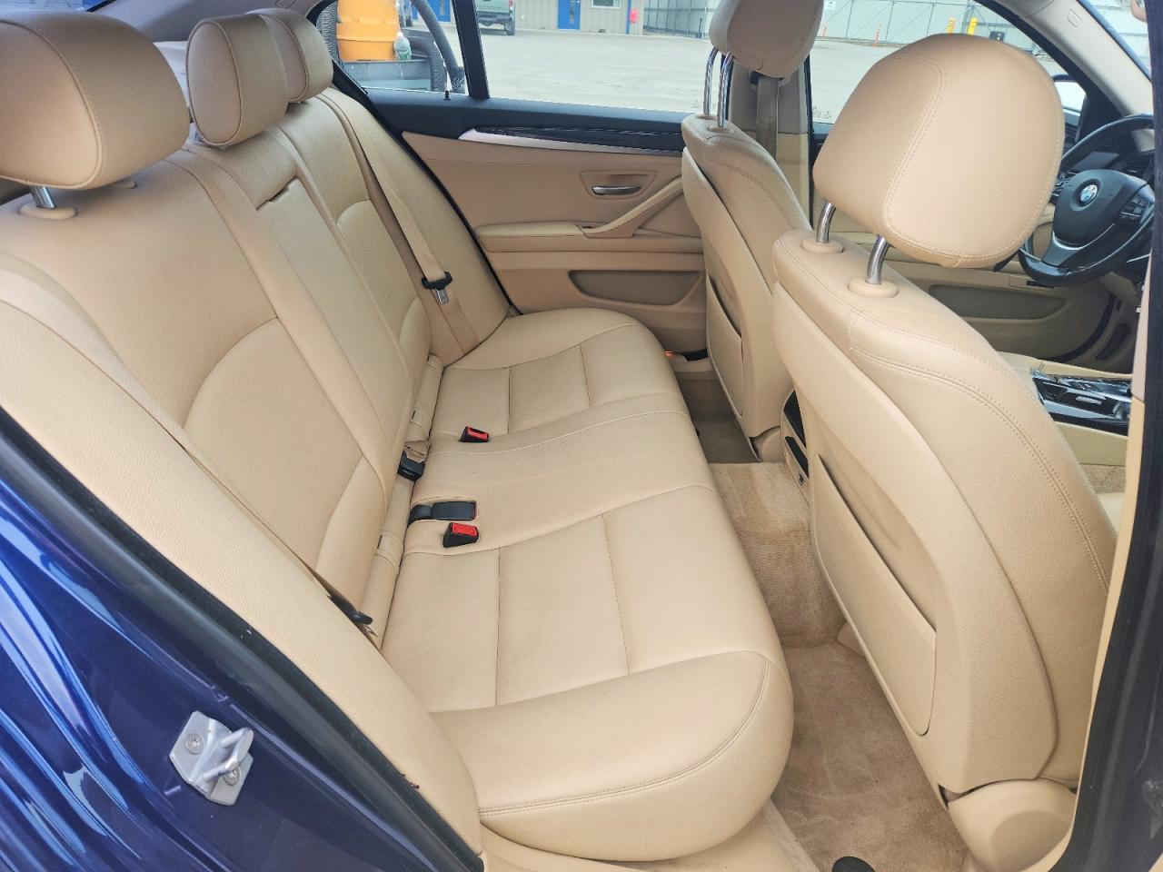 2015 BMW 535 Xi - zdjęcie 10