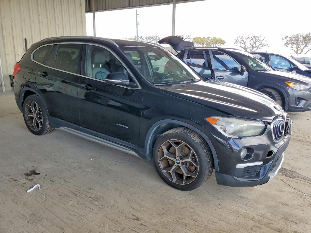 2018 BMW X1 xDrive28I - zdjęcie 4