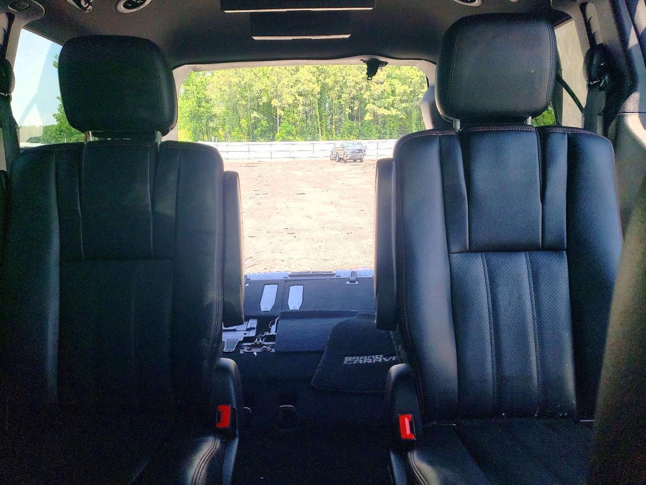 2018 Dodge Grand Caravan Gt - zdjęcie 10