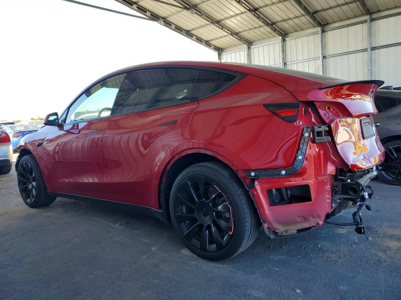2020 Tesla Model Y - zdjęcie 2