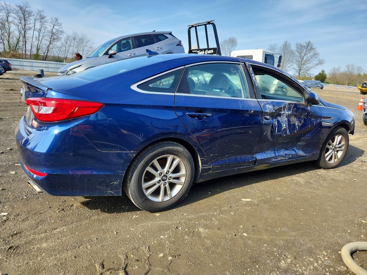 2017 Hyundai Sonata Base - zdjęcie 3