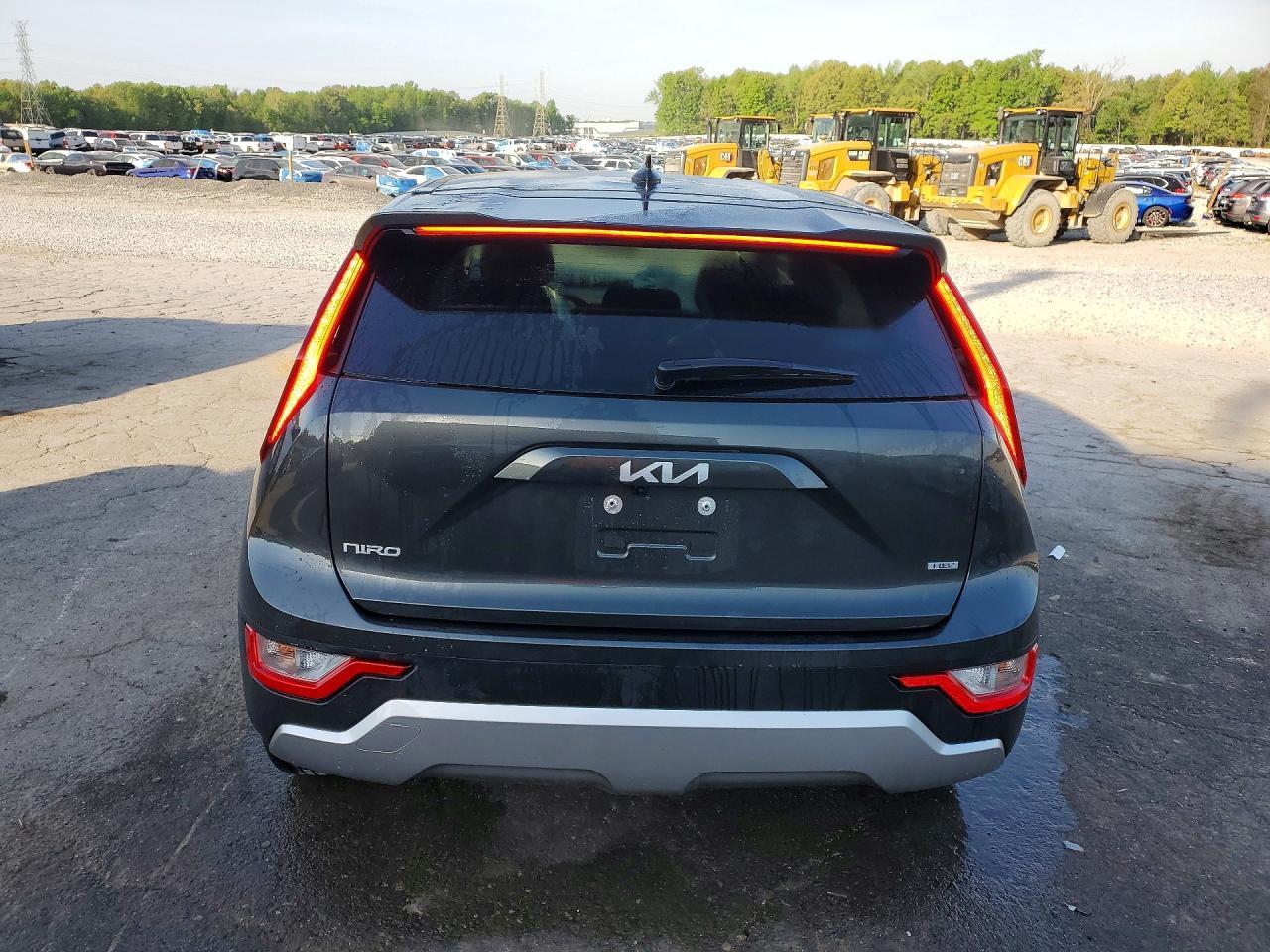 2026 Kia Niro Lx - zdjęcie 6