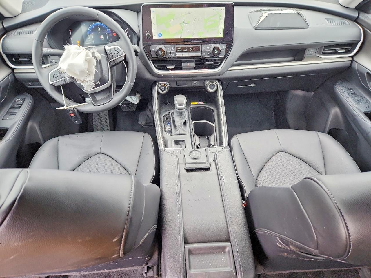 2025 Toyota Highlander - zdjęcie 8