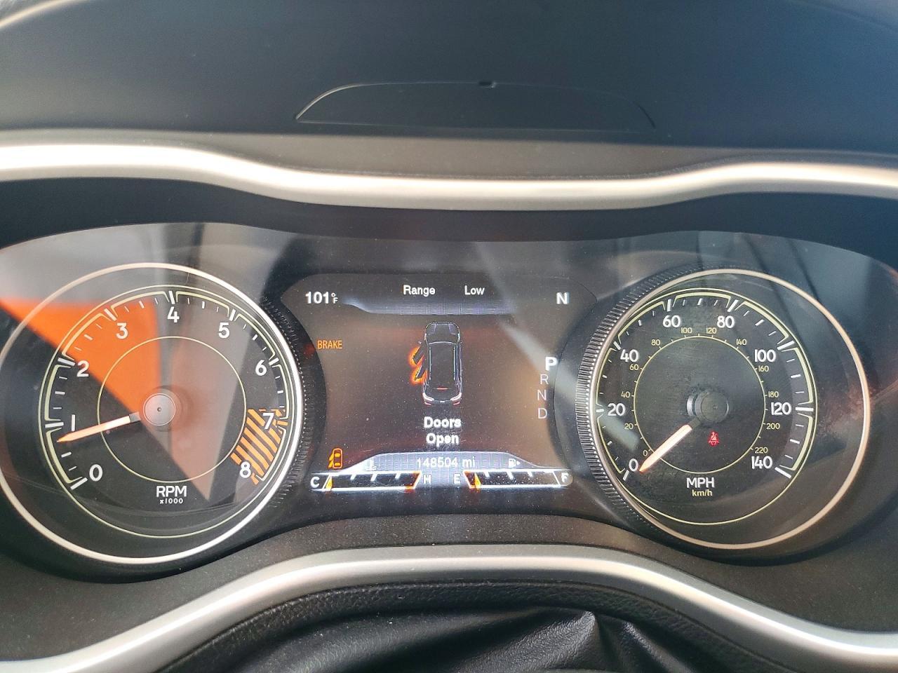 2014 Jeep Cherokee Trailhawk - zdjęcie 9