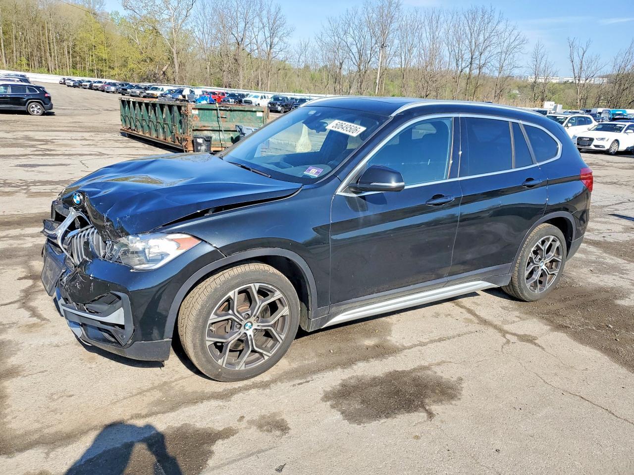 2020 BMW X1 xDrive28I - zdjęcie główne