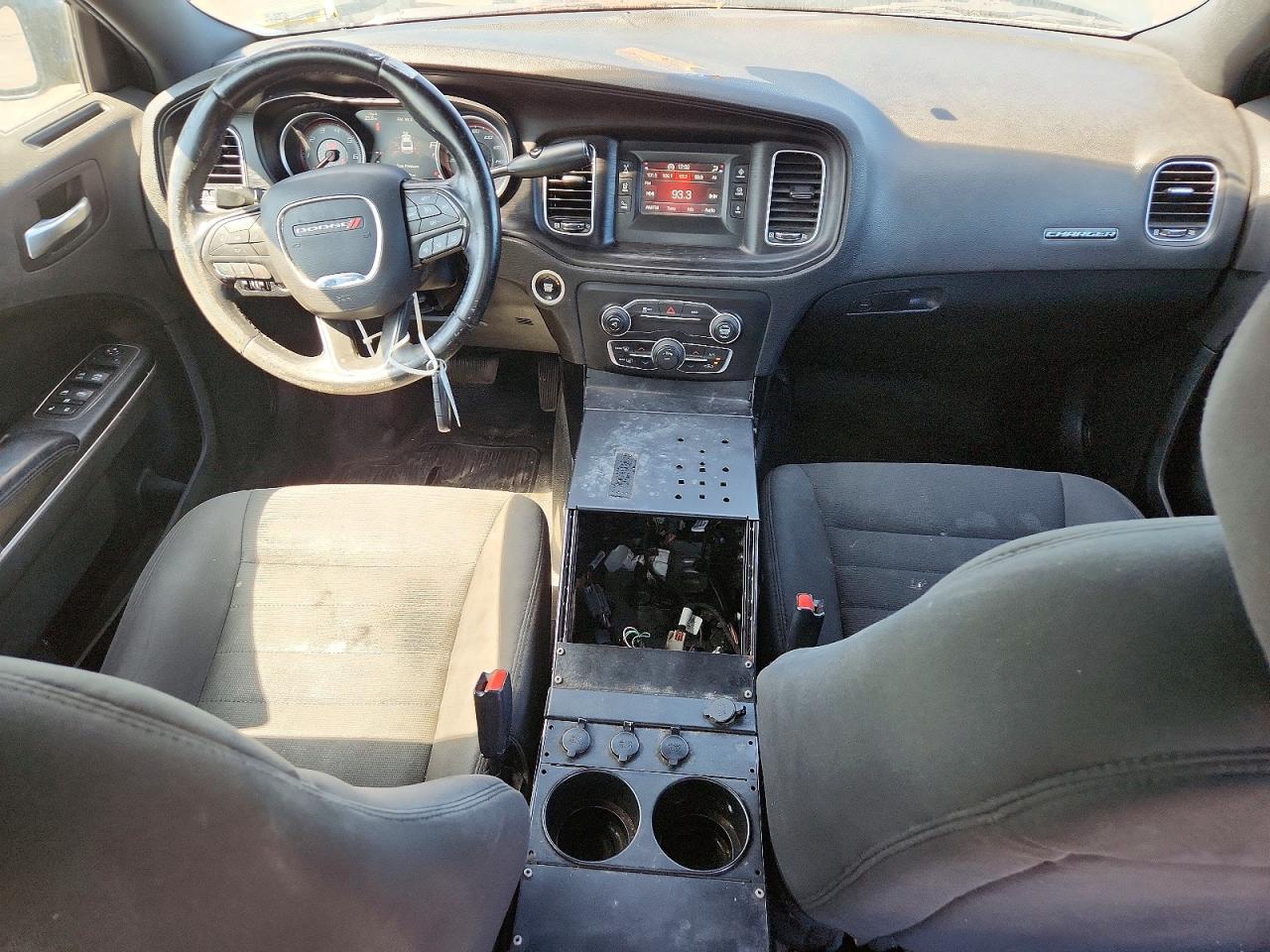 2016 Dodge Charger Police - zdjęcie 8