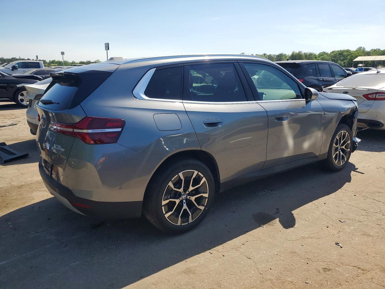 2026 BMW X3 30 xDrive - zdjęcie 3