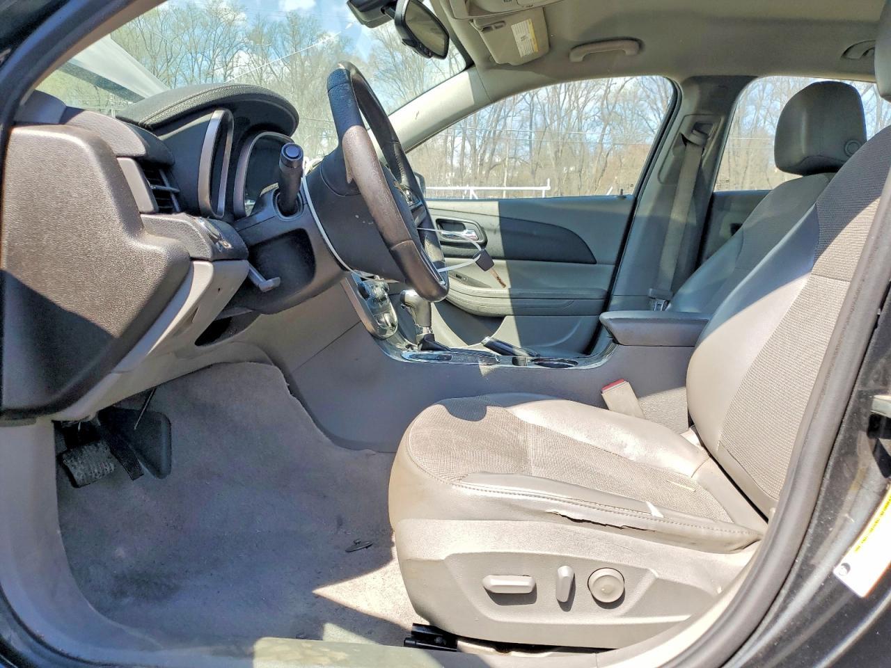 2014 Chev Malibu 2Lt - zdjęcie 7