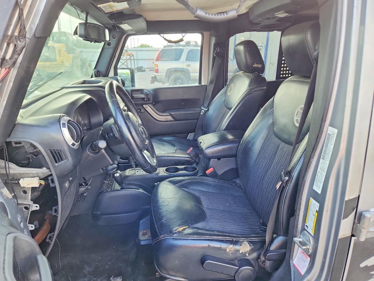 2013 Jeep Wrangler Unlimited Sport - zdjęcie 7