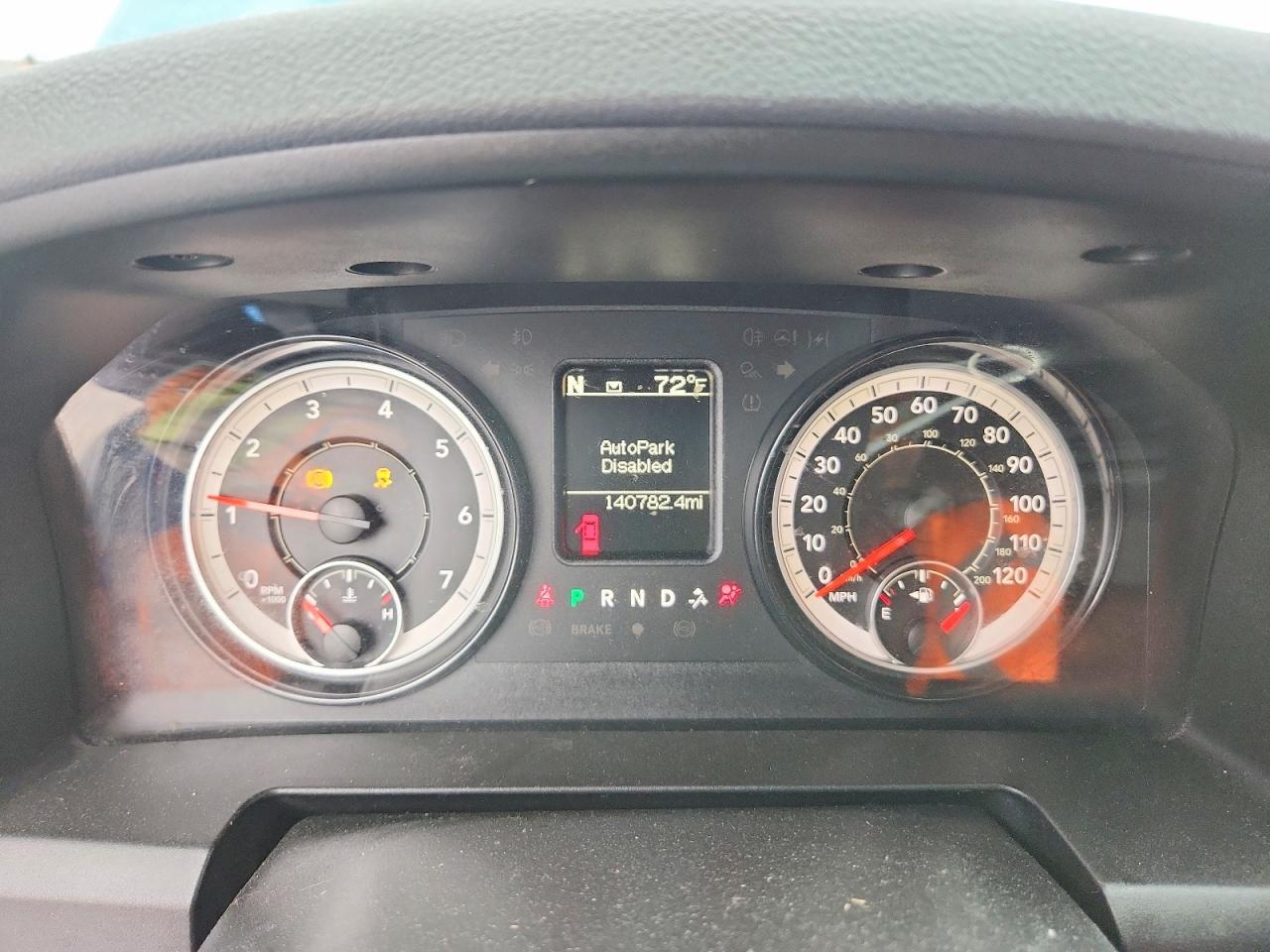 2019 Ram 1500 Classic Tradesman - zdjęcie 9