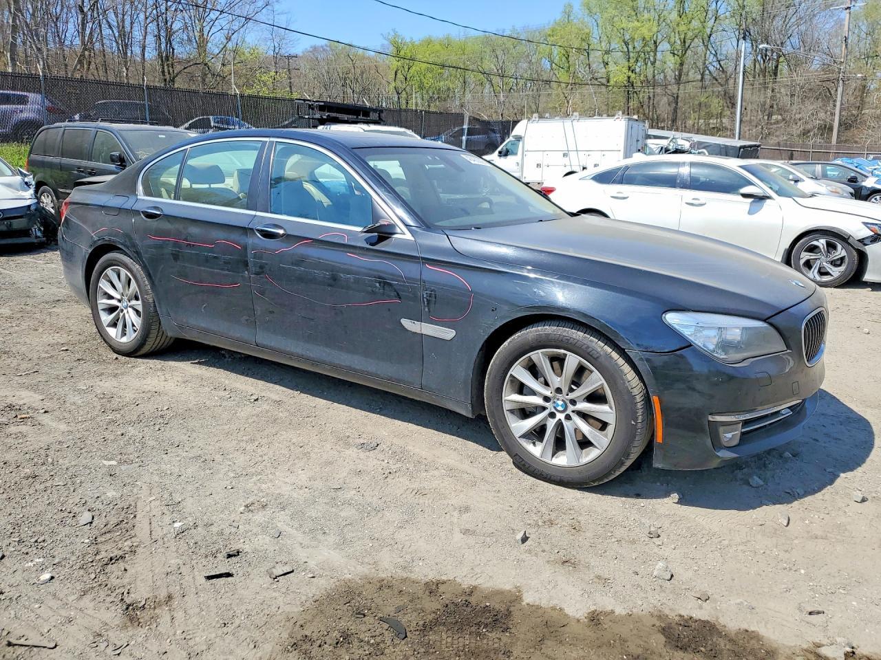 2014 BMW 740 I - zdjęcie 4