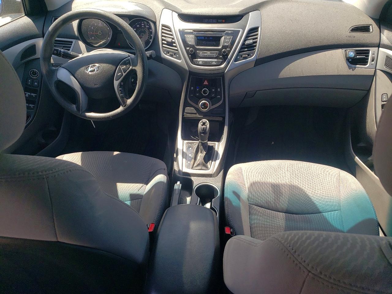2015 Hyundai Elantra Se - zdjęcie 8