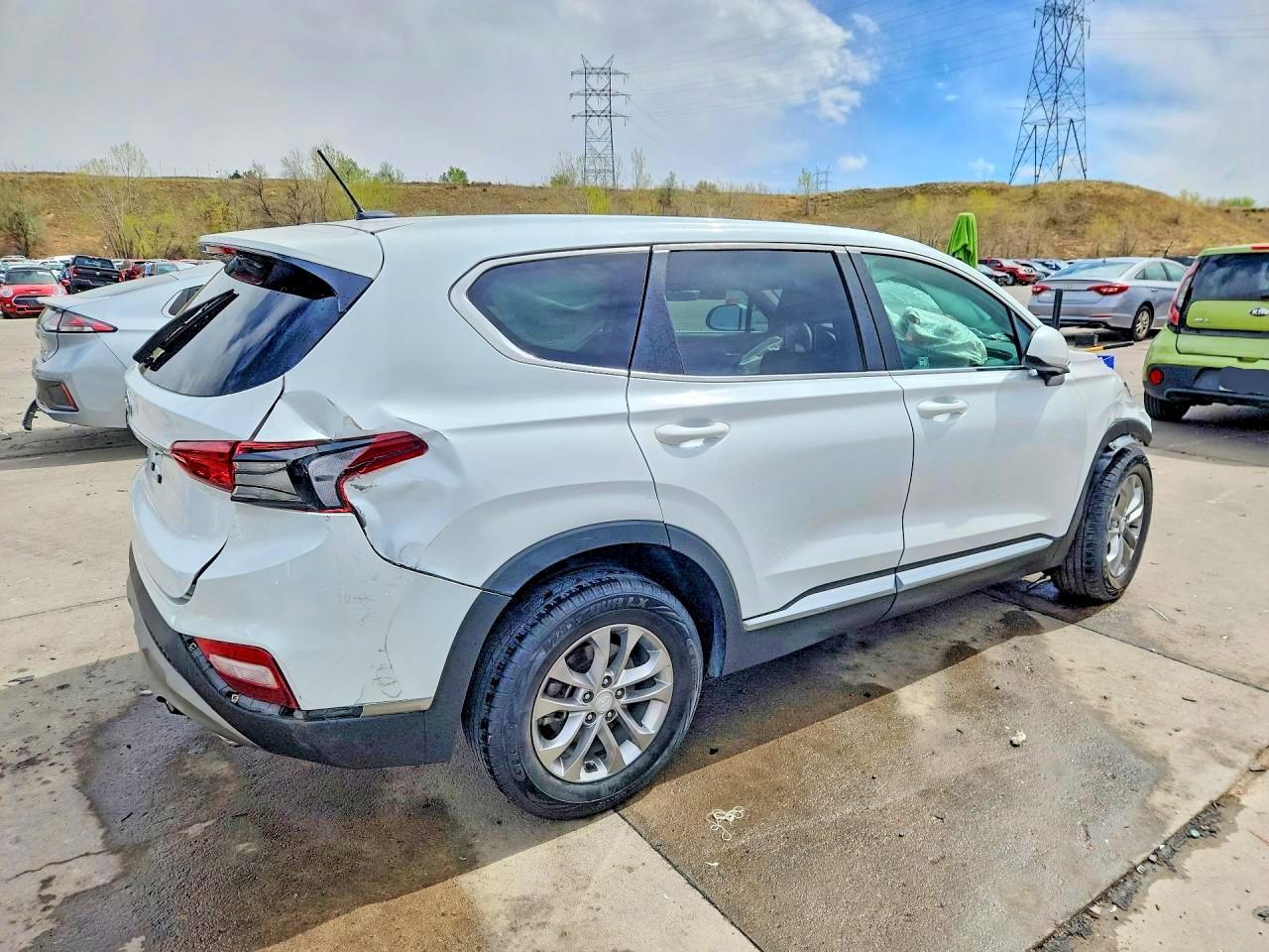 2019 Hyundai Santa Fe Se - zdjęcie 3