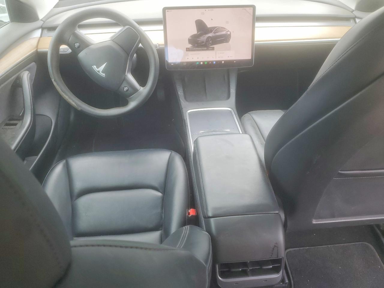 2022 Tesla Model 3 - zdjęcie 8