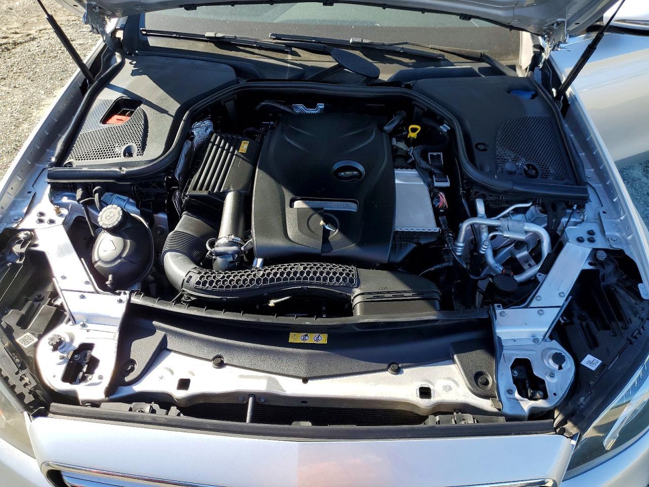 2017 Mercedes-Benz E 300 - zdjęcie 11