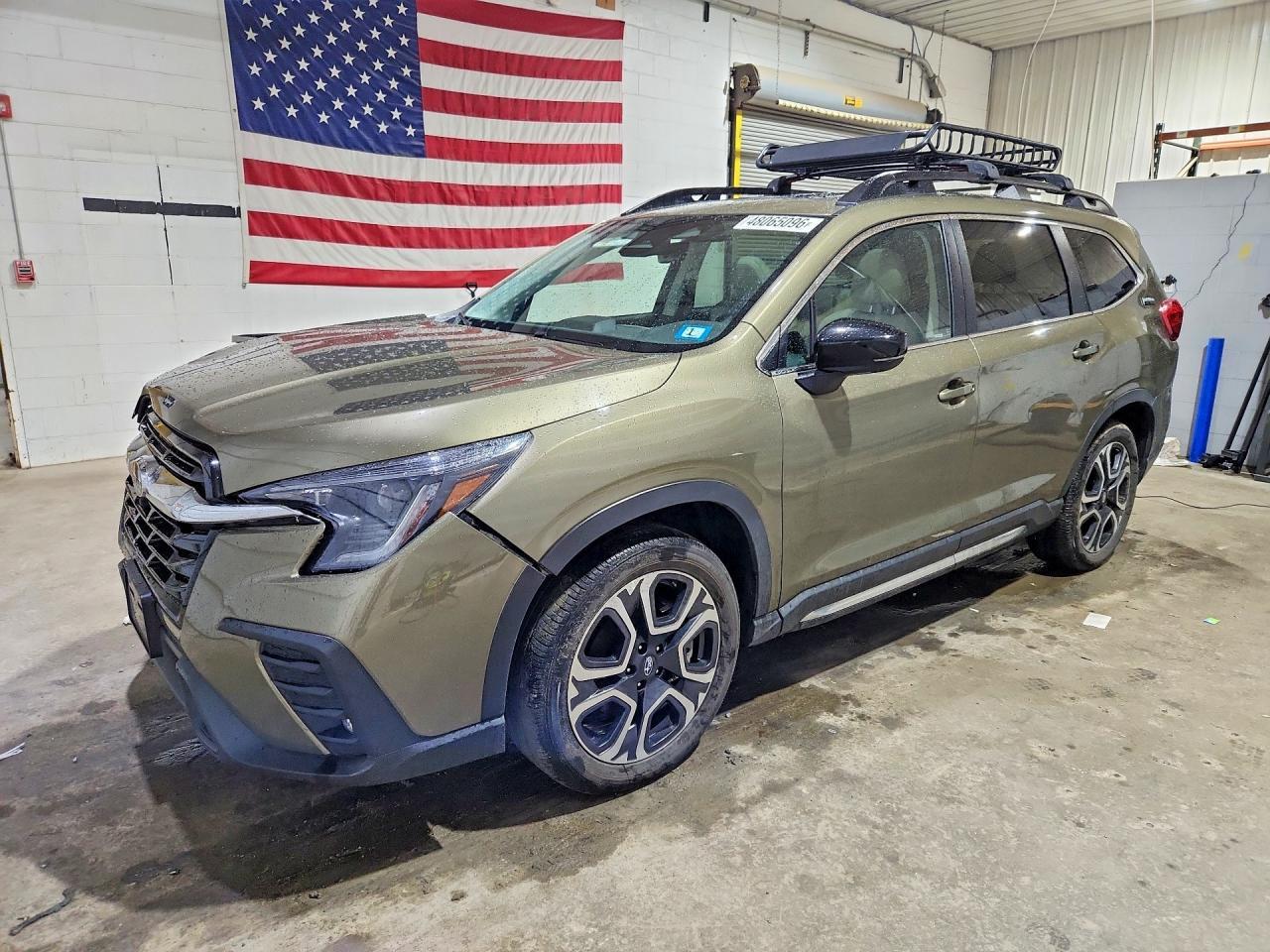 2024 Subaru Ascent Limited - zdjęcie główne