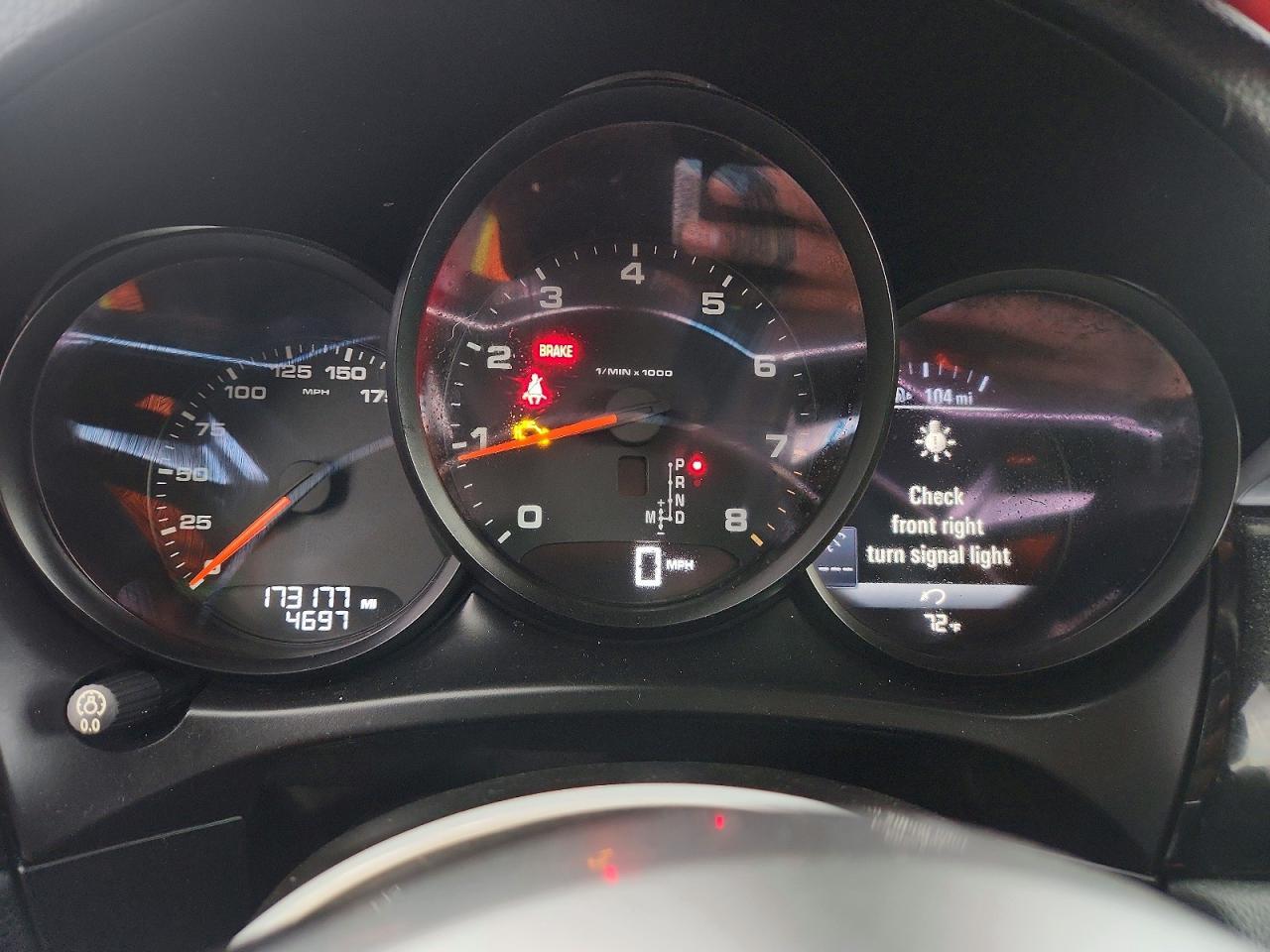 2017 Porsche Macan - zdjęcie 9