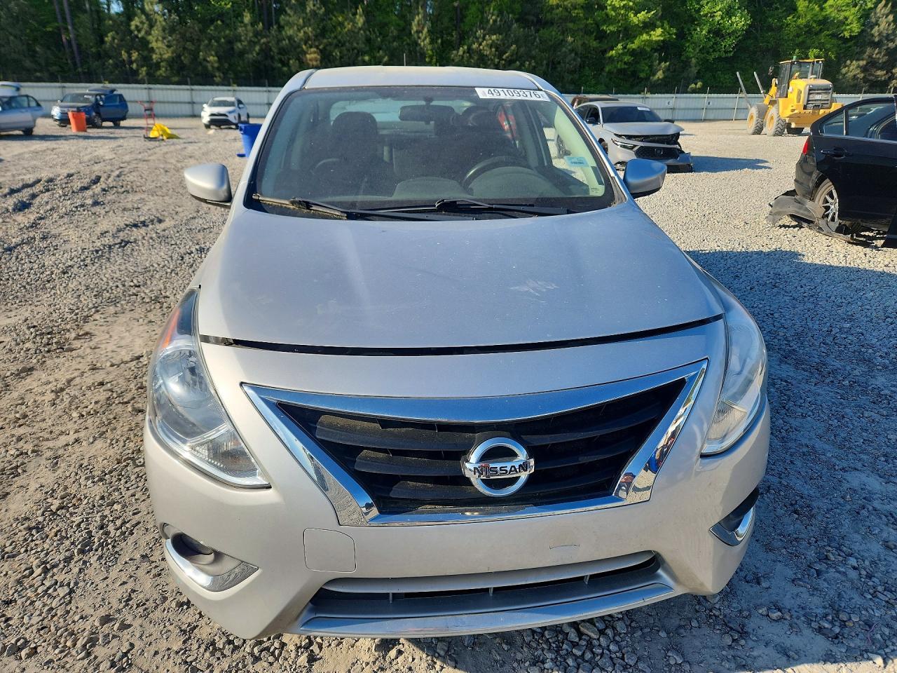 2017 Nissan Versa 1.6 S - zdjęcie 5