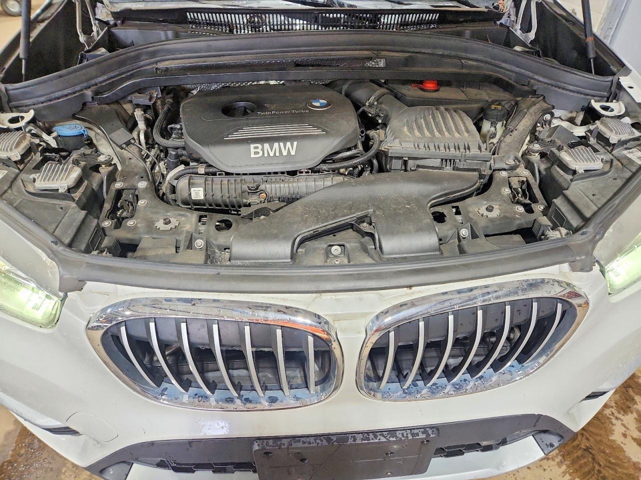 2017 BMW X1 xDrive28I - zdjęcie 11
