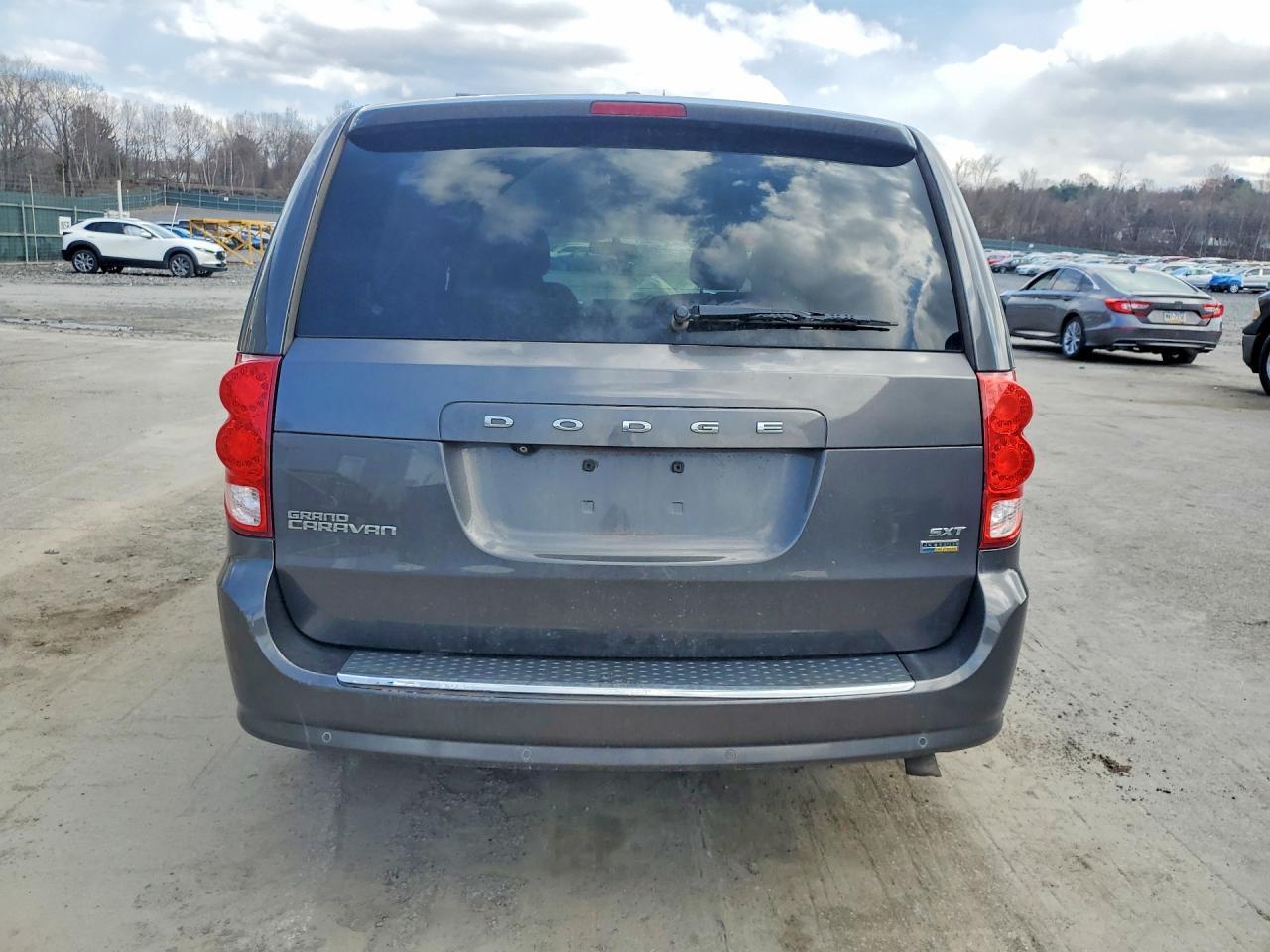 2015 Dodge Grand Caravan Sxt - zdjęcie 6