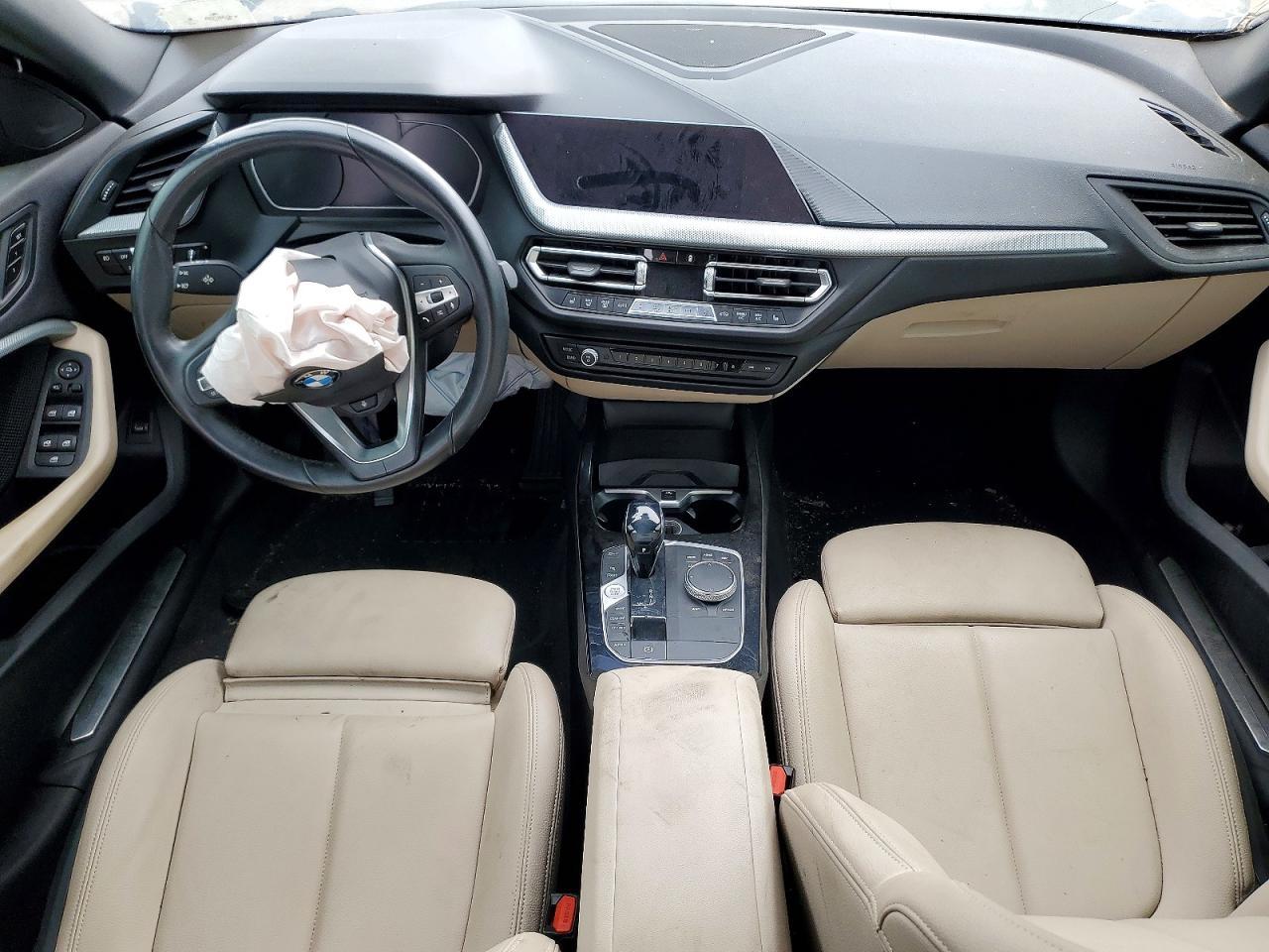 2021 BMW 228Xi - zdjęcie 8