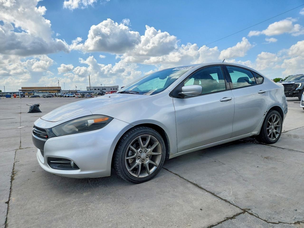 2013 Dodge Dart Sxt - zdjęcie główne