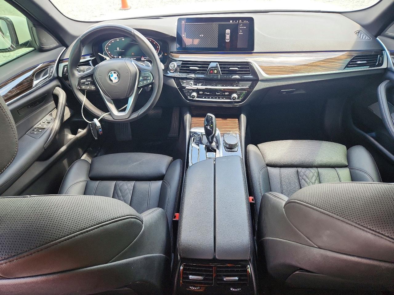 2022 BMW 530 I - zdjęcie 8