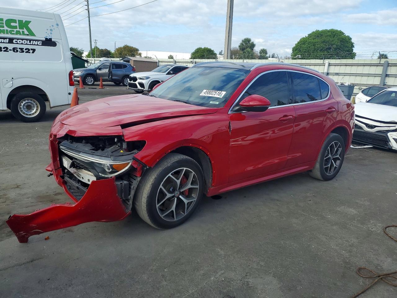 2021 Alfa Romeo Stelvio Ti - zdjęcie główne