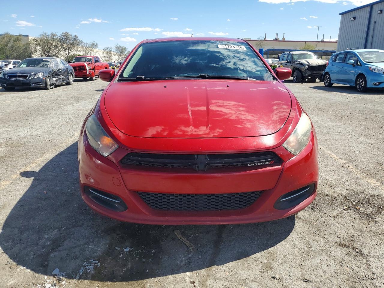 2014 Dodge Dart Sxt - zdjęcie 5