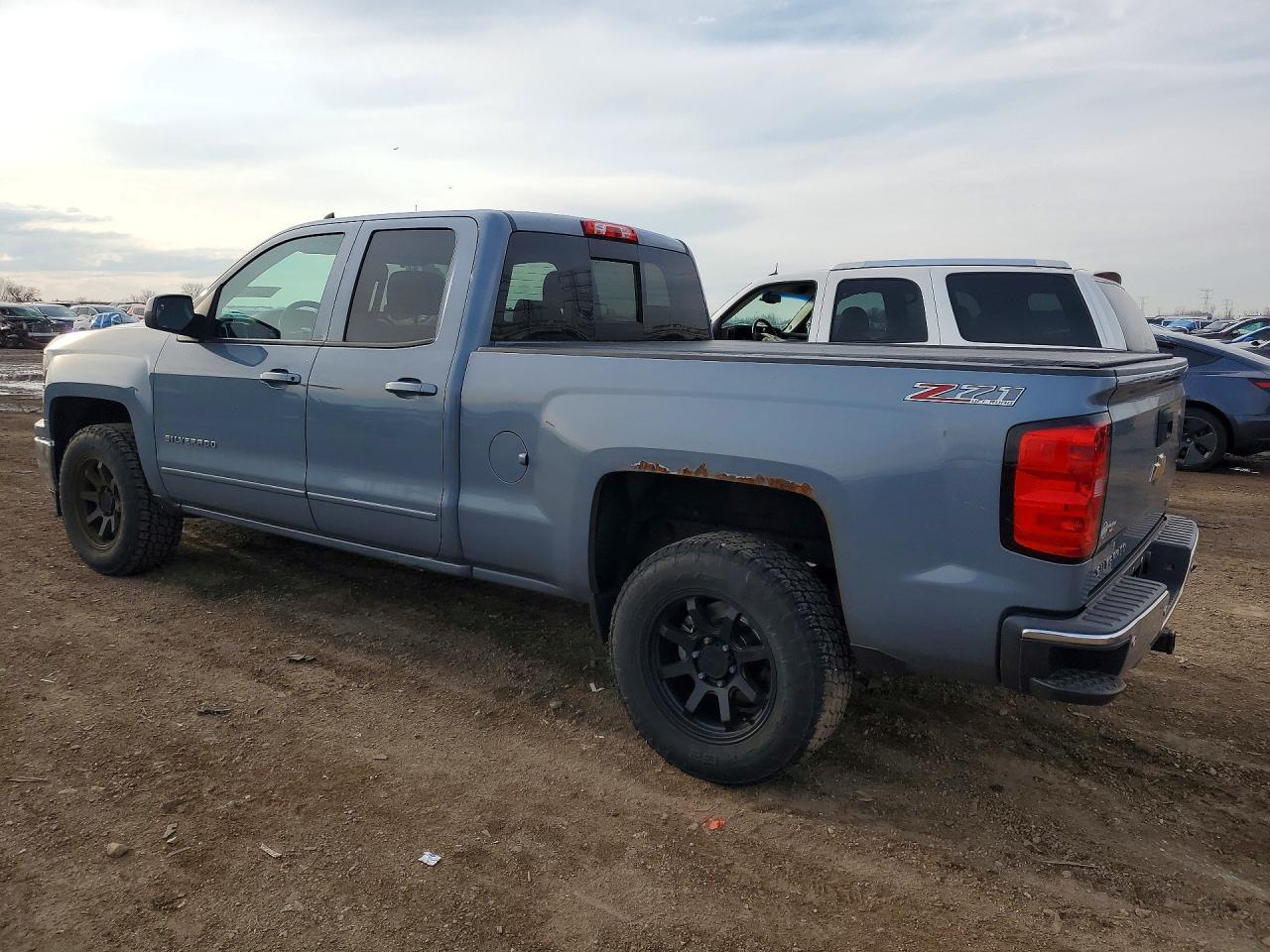 2015 Chevrolet Silverado K1500 Lt - zdjęcie 2