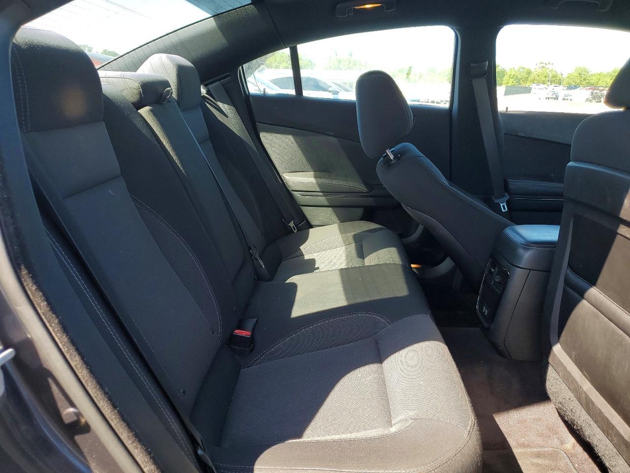 2018 Dodge Charger Sxt - zdjęcie 10