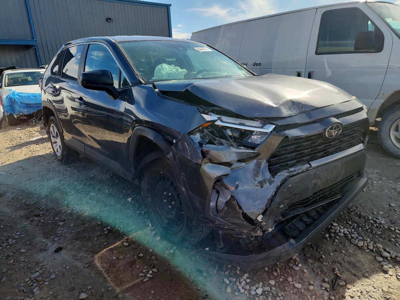 2025 Toyota Rav4 Le - zdjęcie 4