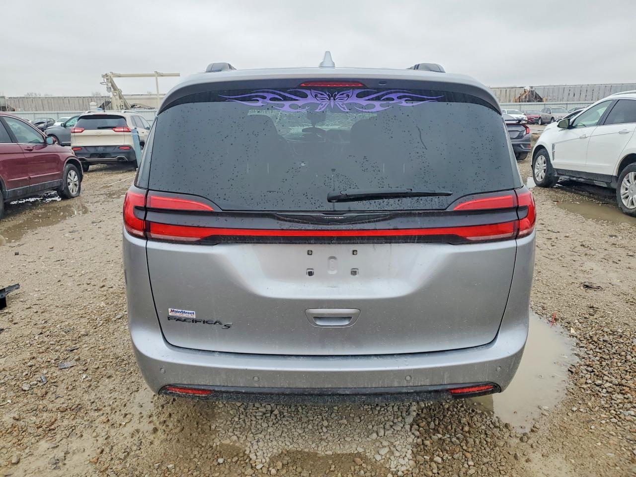 2021 Chrysler Pacifica Touring - zdjęcie 6