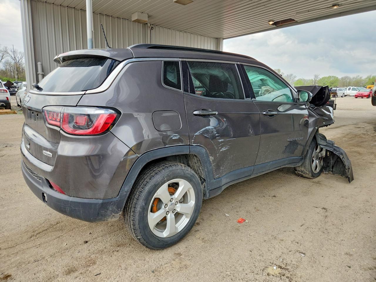 2018 Jeep Compass 4D - zdjęcie 3