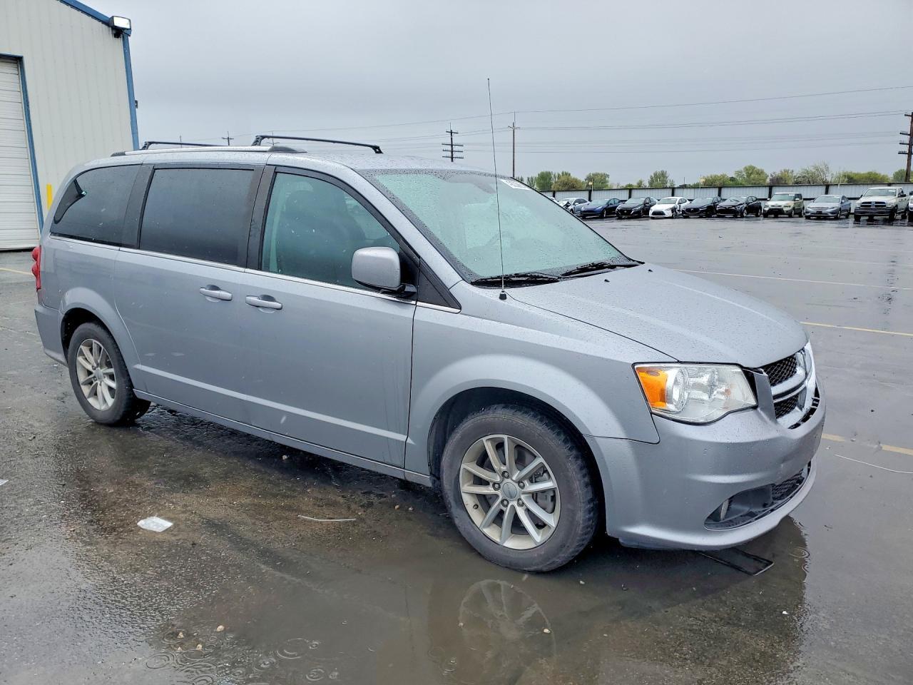 2019 Dodge Grand Caravan Sxt - zdjęcie 4