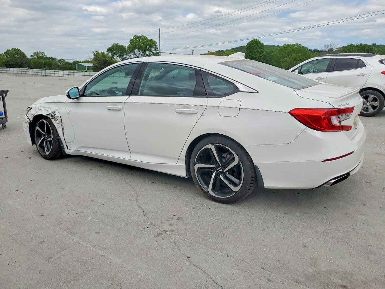 2018 Honda Accord Sport - zdjęcie 2