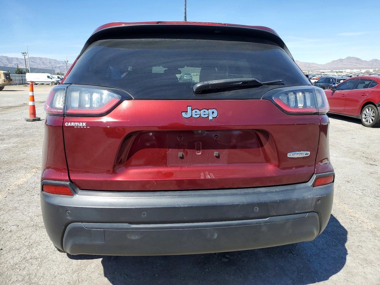 2019 Jeep Cherokee Latitude Plus - zdjęcie 6