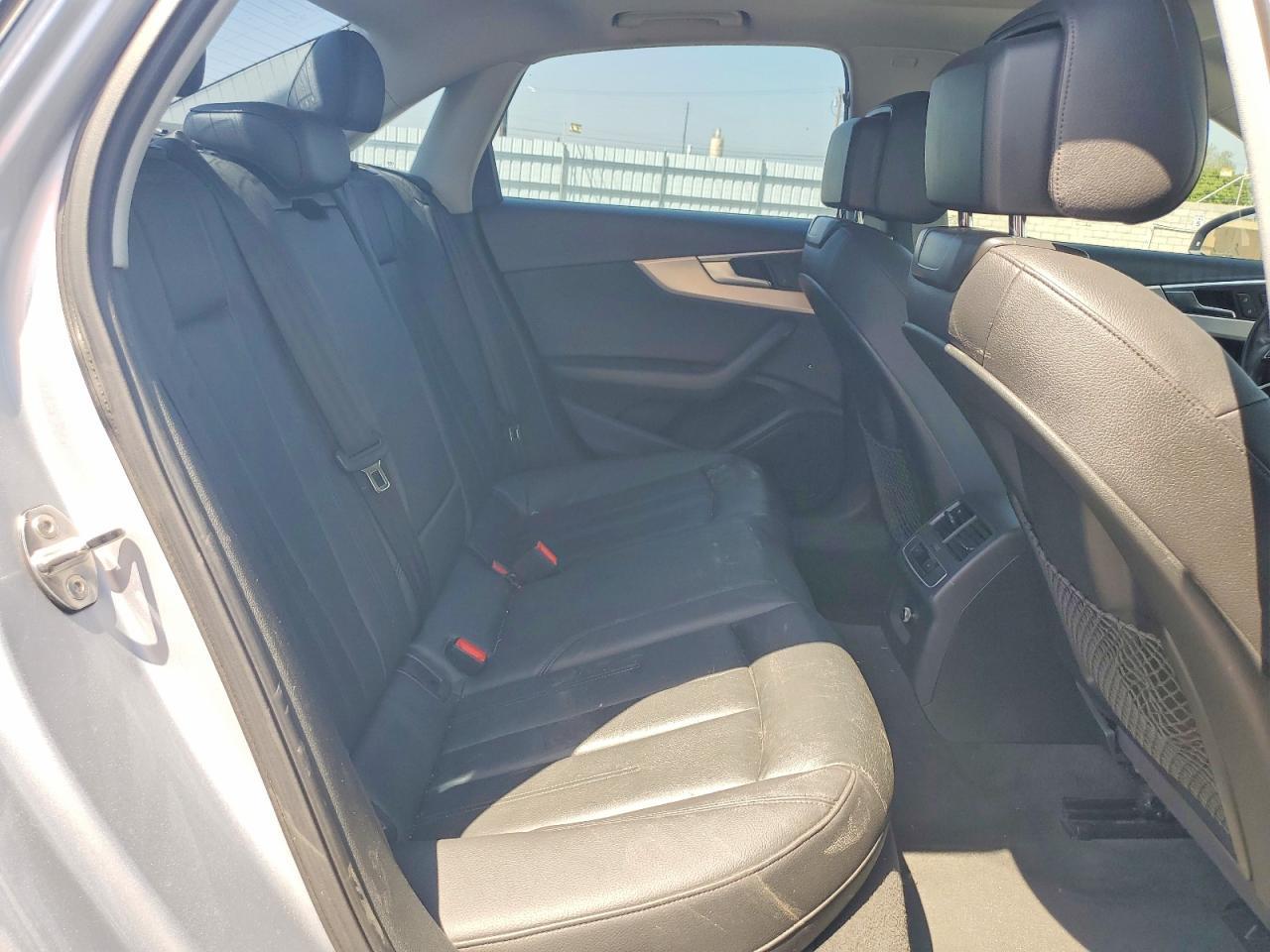 2017 Audi A4 Premium - zdjęcie 10