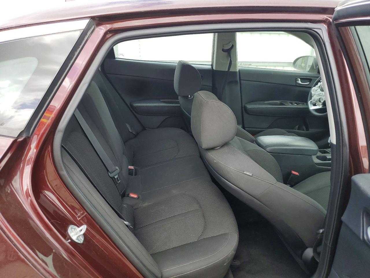 2020 Kia Optima Lx - zdjęcie 10