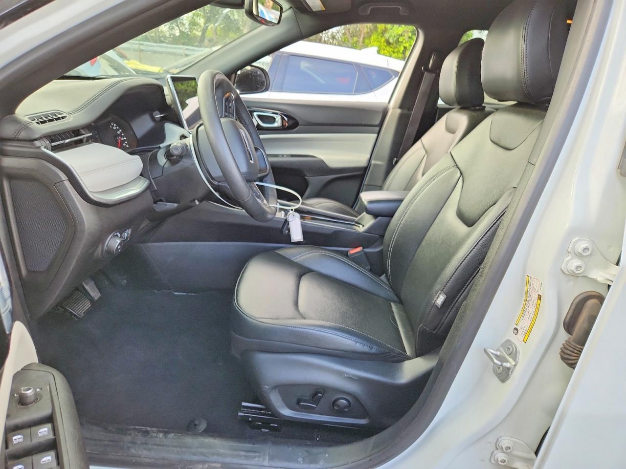 2025 Jeep Compass Limited - zdjęcie 7