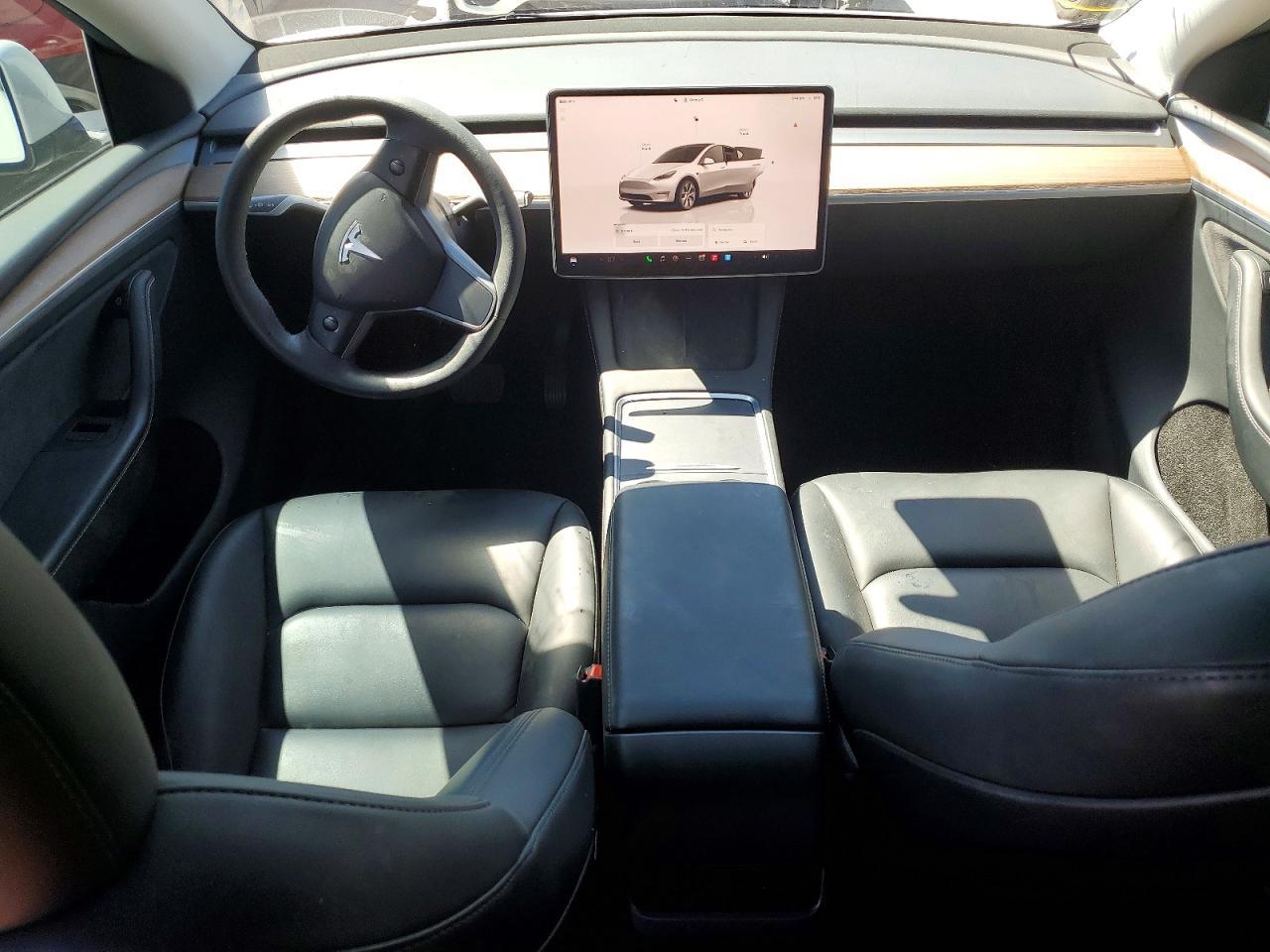 2023 Tesla Model Y - zdjęcie 8